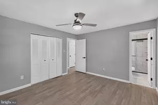 4752 Carterwood Dr, Fairfax, VA 22032 - Photo 14