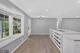 4752 Carterwood Dr, Fairfax, VA 22032 - Photo 10