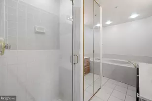 6030 Kelsey Ct, Falls Church, VA 22044 - Photo 10