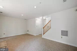 6030 Kelsey Ct, Falls Church, VA 22044 - Photo 16