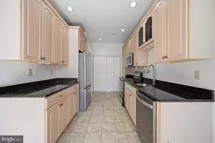 6030 Kelsey Ct, Falls Church, VA 22044 - Photo 8