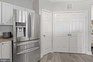 3009 Nicosh Cir, Falls Church, VA 22042 - Photo 6