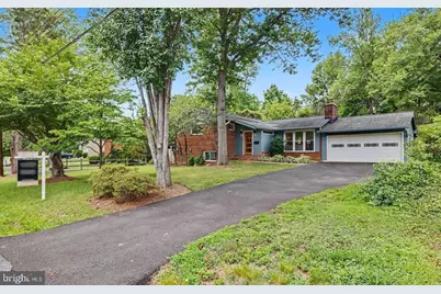 3511 Slade Run Drive, Falls Church, VA 22042 - Photo 58