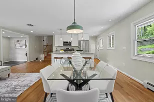 3511 Slade Run Dr, Falls Church, VA 22042 - Photo 12