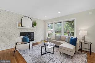 3511 Slade Run Dr, Falls Church, VA 22042 - Photo 8