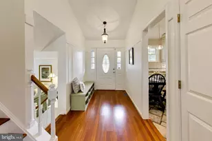 13382 Point Rider Ln, Herndon, VA 20171 - Photo 6