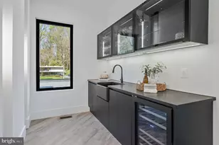 3525 Glenbrook Rd, Fairfax, VA 22031 - Photo 40