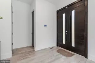 3525 Glenbrook Rd, Fairfax, VA 22031 - Photo 14