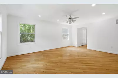 6503 Anna Maria Court, McLean, VA 22101 - Photo 10