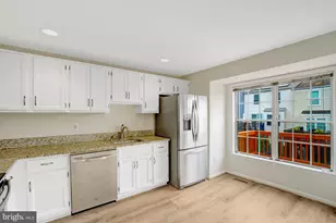 6569 Rundale Ct, Alexandria, VA 22315 - Photo 8