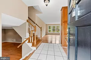 1432 Filene Ct, Vienna, VA 22182 - Photo 2