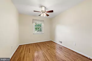 1432 Filene Ct, Vienna, VA 22182 - Photo 18