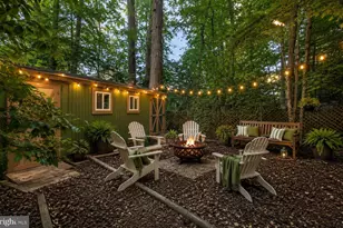 4945 Gainsborough Dr, Fairfax, VA 22032 - Photo 8
