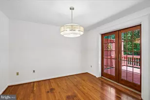 4945 Gainsborough Dr, Fairfax, VA 22032 - Photo 16