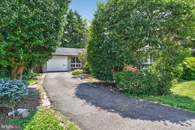 6841 Strata Street, McLean, VA 22101 - Photo 2
