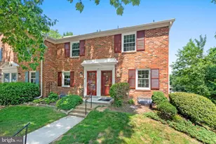 8530 Barrington Ct, Springfield, VA 22152 - Photo 1