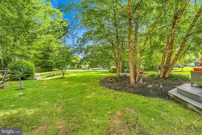 632 Nash St, Herndon, VA 20170 - Photo 50