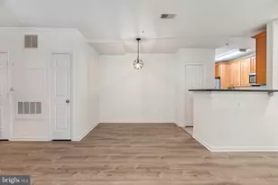 13090 Marcey Creek Rd, Herndon, VA 20171 - Photo 10