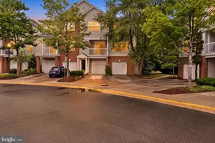 13090 Marcey Creek Rd, Herndon, VA 20171 - Photo 2
