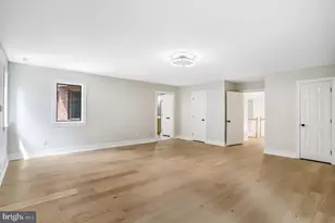 11109 Elmview Pl, Great Falls, VA 22066 - Photo 16