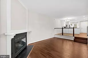 2110 Whisperwood Glen Ln, Reston, VA 20191 - Photo 10