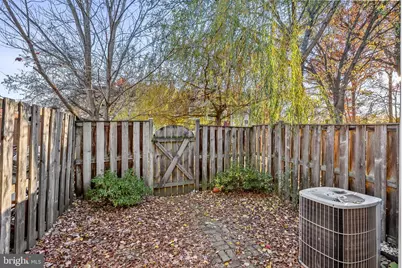 2110 Whisperwood Glen Lane, Reston, VA 20191 - Photo 26