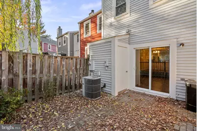 2110 Whisperwood Glen Lane, Reston, VA 20191 - Photo 24