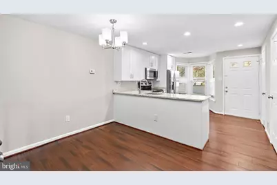 2110 Whisperwood Glen Lane, Reston, VA 20191 - Photo 8