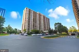3701 S George Mason Dr, Falls Church, VA 22041 - Photo 24