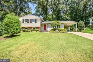 4805 Willet Dr, Annandale, VA 22003 - Photo 2