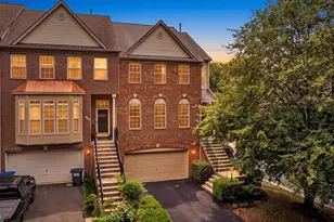 4109 Leclair Ct, Fairfax, VA 22033 - Photo 2