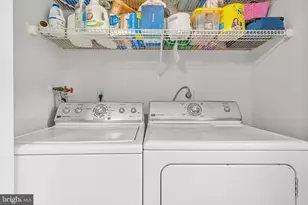 8348 Rocky Forge Ct, Springfield, VA 22153 - Photo 6