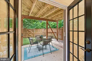 5914 Langton Dr, Alexandria, VA 22310 - Photo 28