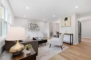 3168 Ellenwood Dr, Fairfax, VA 22031 - Photo 2