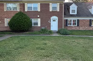 9798 Hagel Cir, Lorton, VA 22079 - Photo 16
