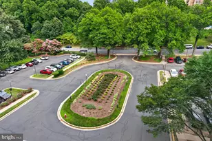 2300 Pimmit Dr, Falls Church, VA 22043 - Photo 24