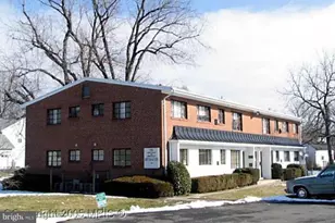 2761 Annandale Rd, Falls Church, VA 22042 - Photo 2