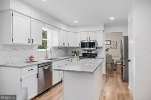 12400 Alexander Cornell Dr, Fairfax, VA 22033 - Photo 16