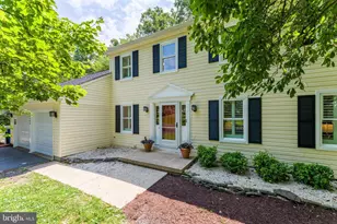 12400 Alexander Cornell Dr, Fairfax, VA 22033 - Photo 2