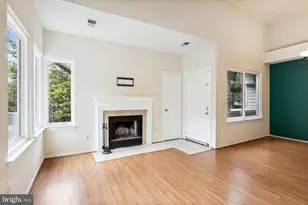 11719 Summerchase Cir, Reston, VA 20194 - Photo 6