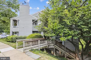 11719 Summerchase Cir, Reston, VA 20194 - Photo 18