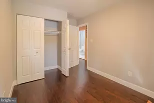 12138 Captiva Ct, Reston, VA 20191 - Photo 2