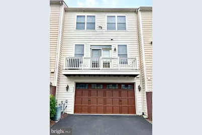 399 Spring Street, Herndon, VA 20170 - Photo 2
