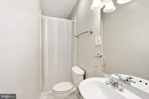 6341 Dogwood Pl, Falls Church, VA 22041 - Photo 18