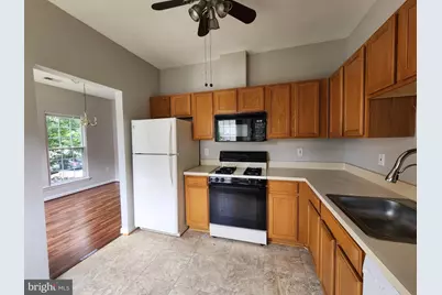 4137 Fountainside Lane #103, Fairfax, VA 22030 - Photo 8