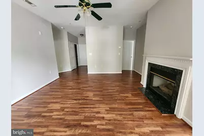 4137 Fountainside Lane #103, Fairfax, VA 22030 - Photo 4