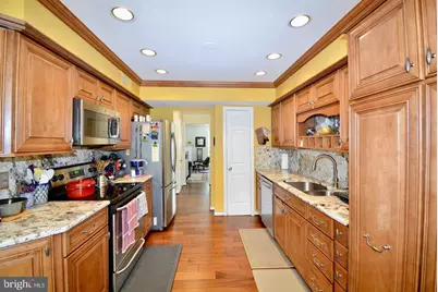 6153 Summer Park Lane, Alexandria, VA 22315 - Photo 16