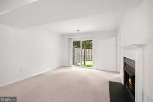 7369 Rhondda Dr, Lorton, VA 22079 - Photo 32