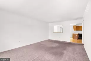 7369 Rhondda Dr, Lorton, VA 22079 - Photo 10