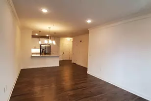 6107 Fairview Farm Dr, Alexandria, VA 22315 - Photo 4